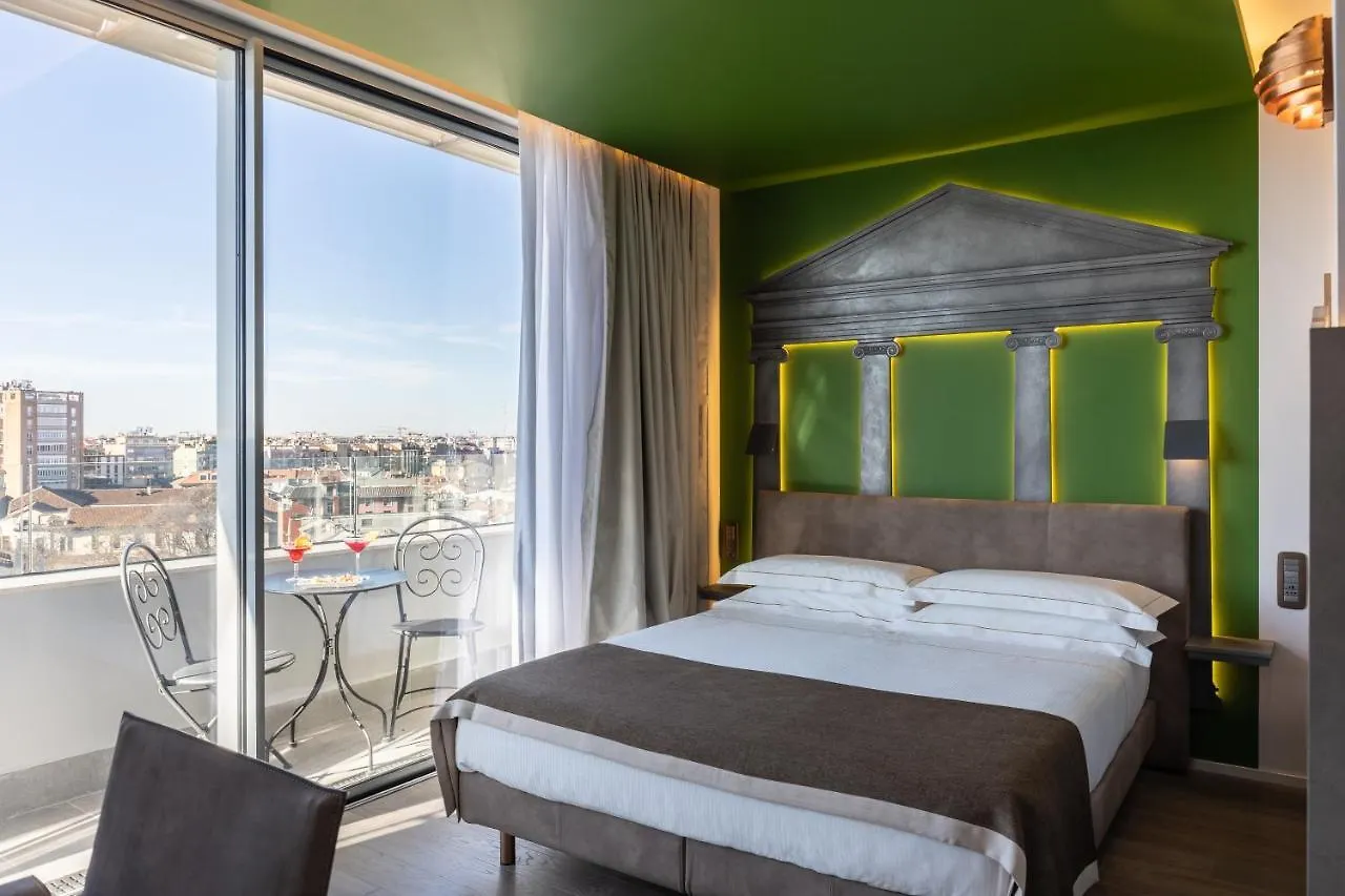Hotel Ariston Milán 4*,  Italia