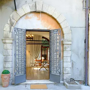 Due Archi-nel Cuore Del Centro Apartamento Padua