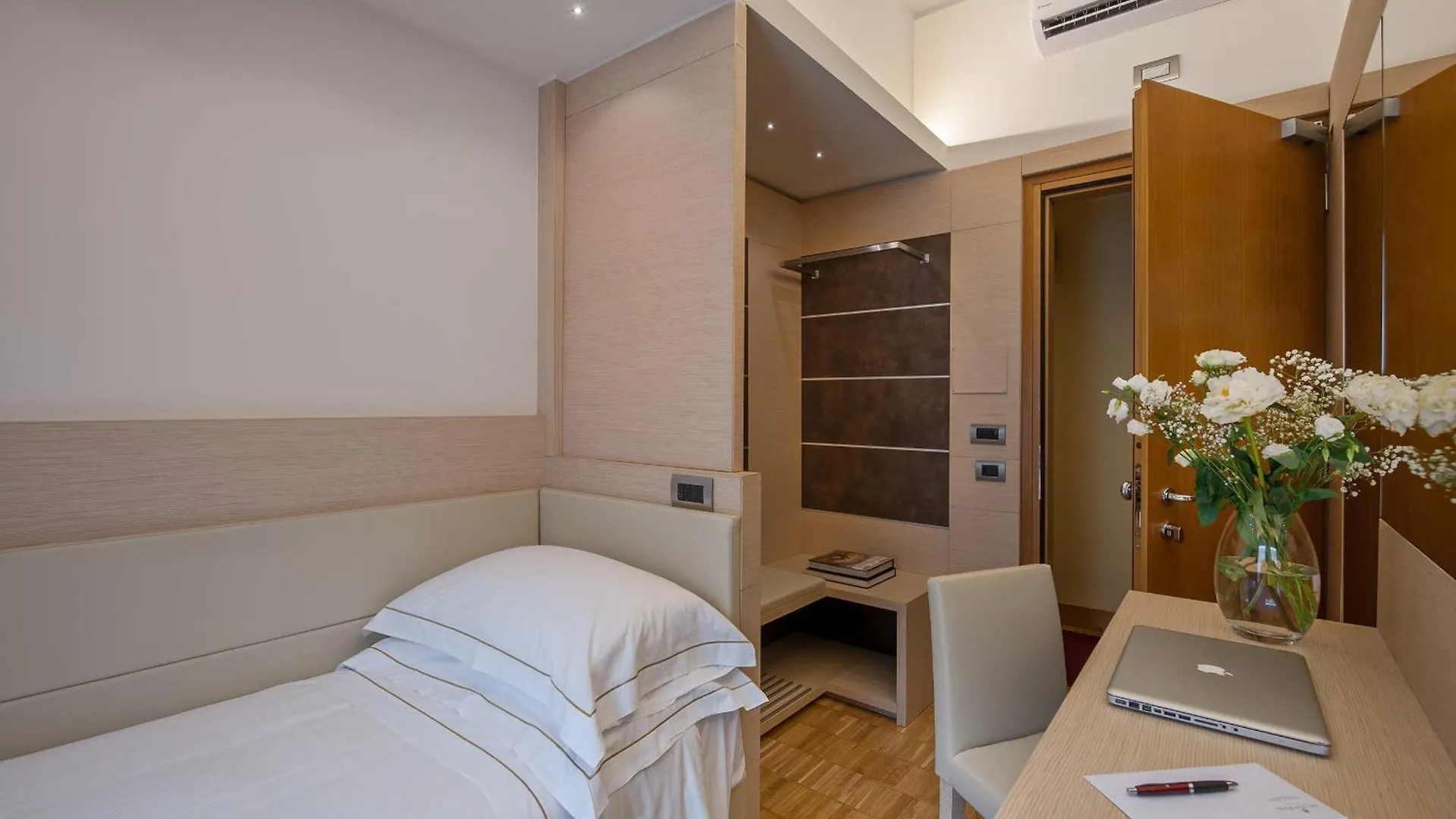 Hotel Ariston Милан