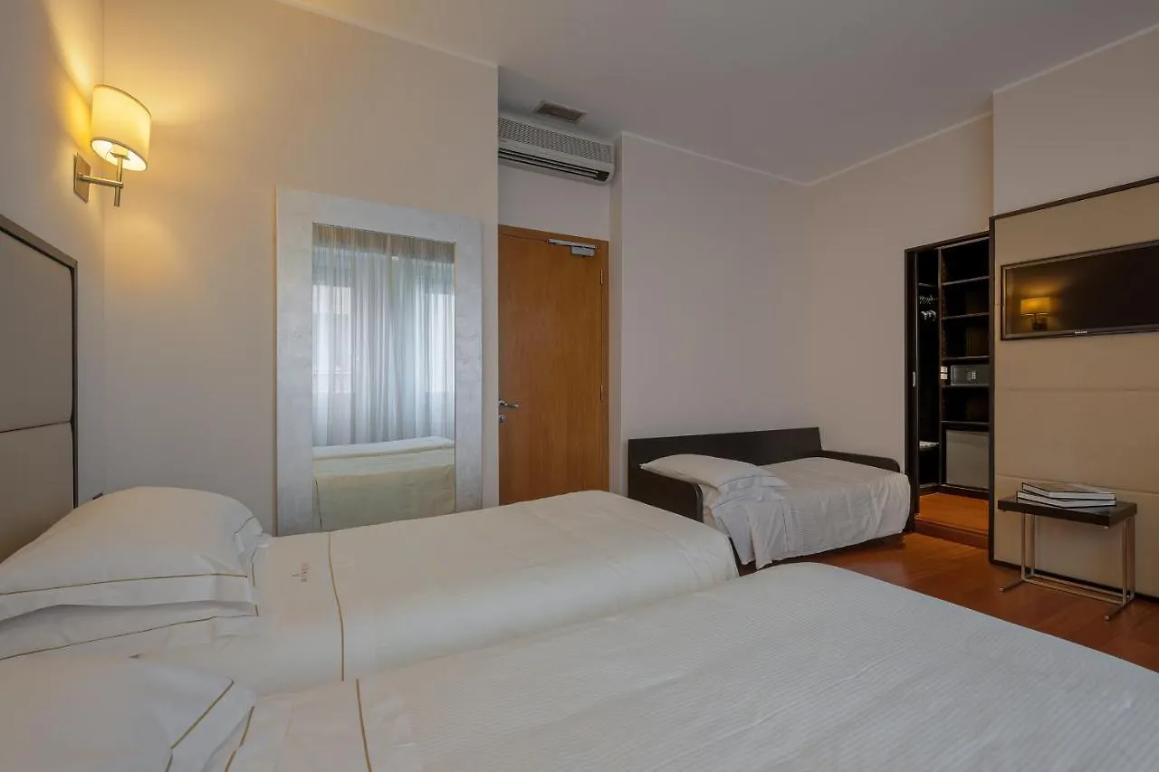 Hotel Ariston Milan