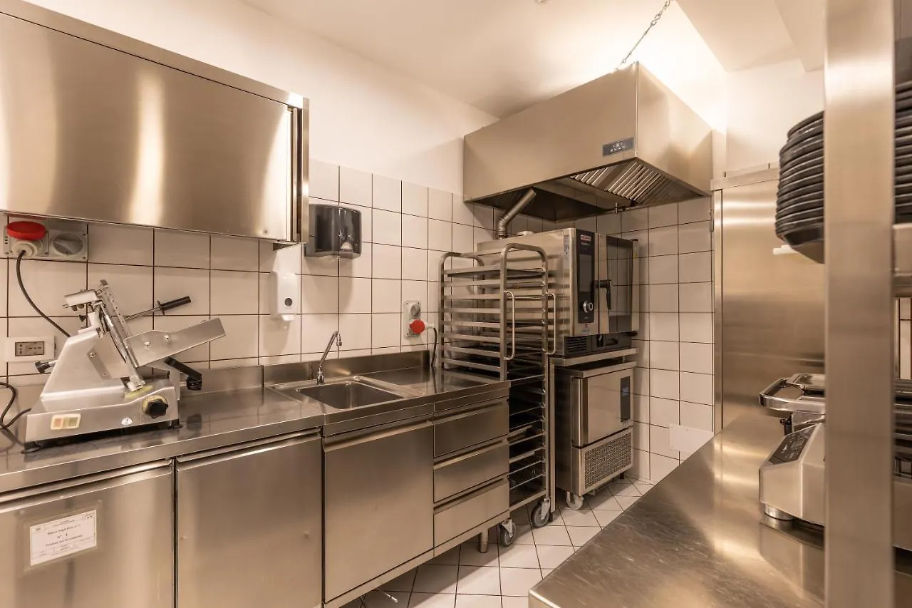 ****  Hotel Ariston Milan Italy