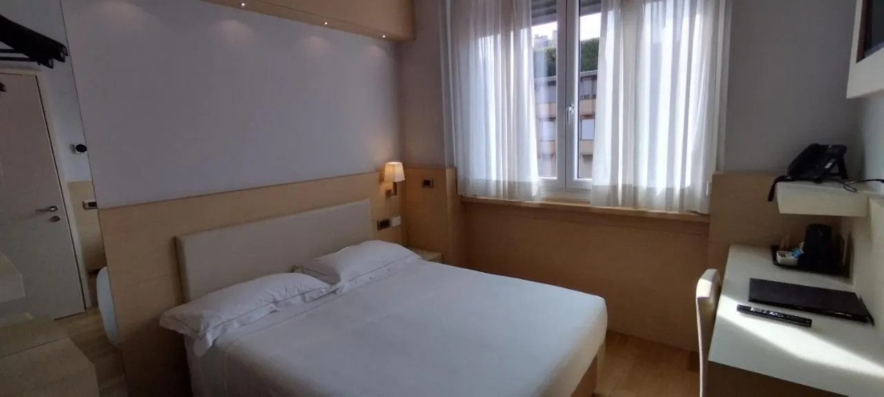 Hotel Ariston Milan Italy