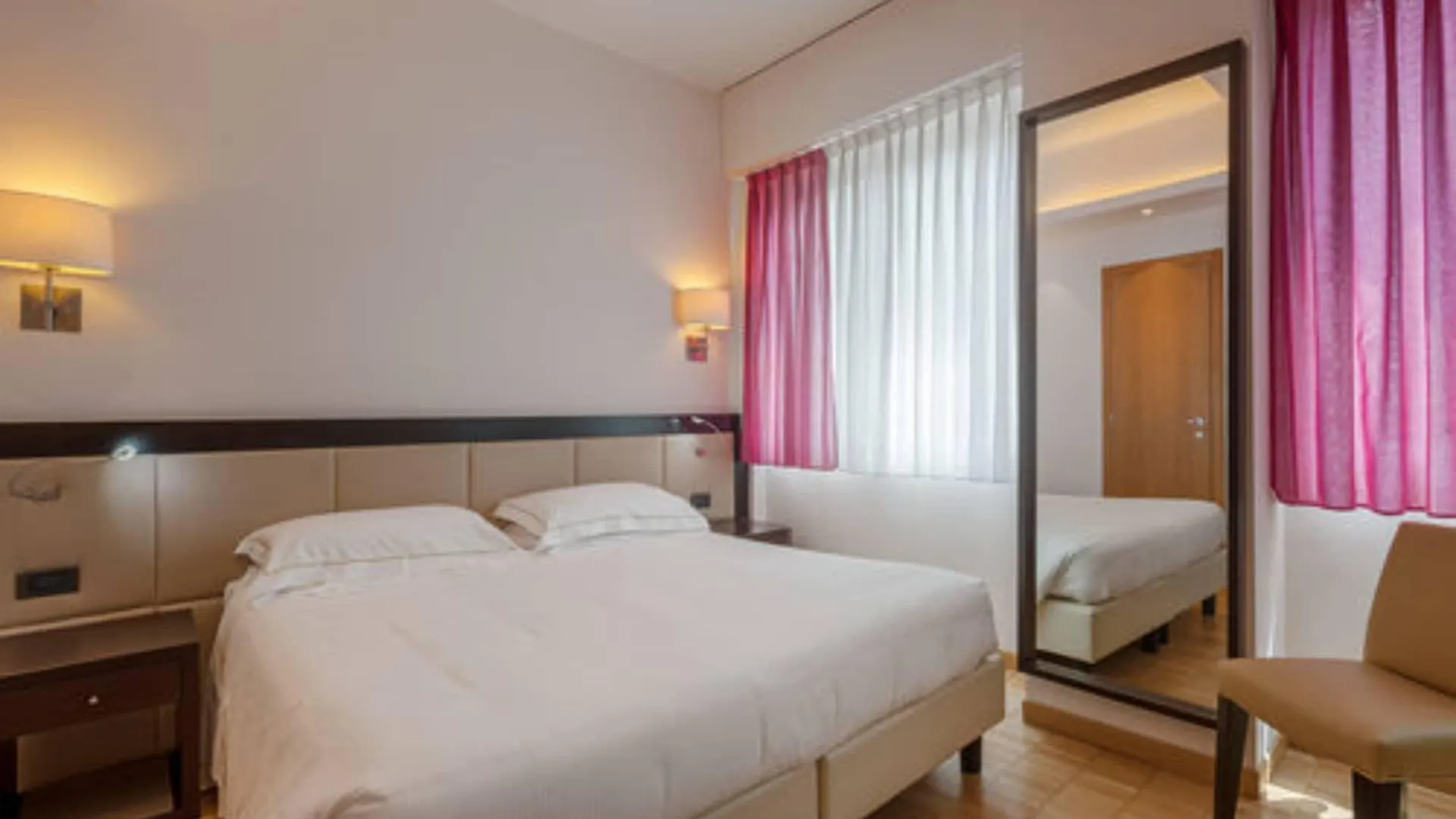 ****  Hotel Ariston Milan Italy